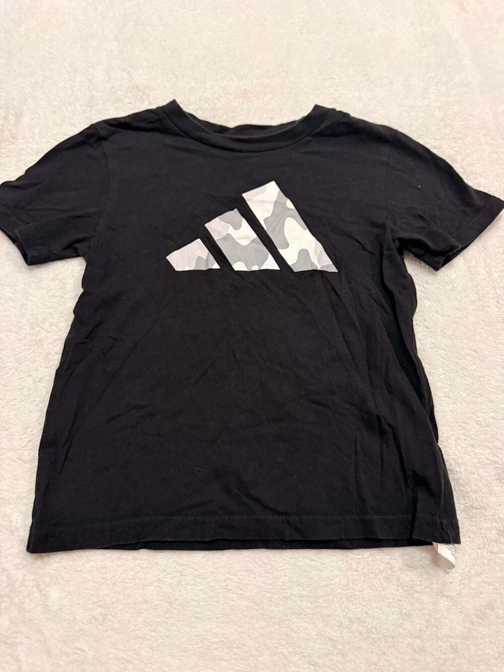 Adidas Boys Black Graphic Short Sleeve T-Shirt Camo Logo Size 6